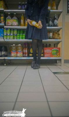 丰满的岳母电影