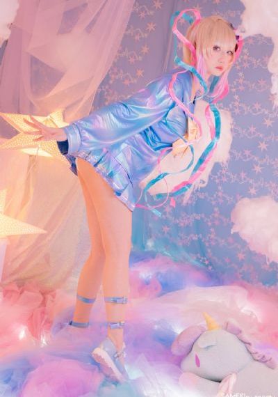 日韩女性向av在线看silk