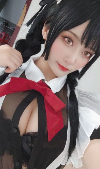 年轻的邻居女教师3